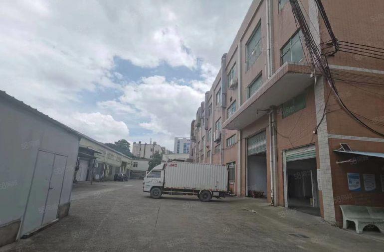 8元可谈楼上带装修低价厂房出租，适合电子电商贸易仓库手袋服装