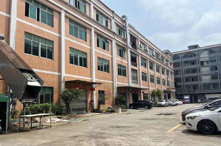 厚街新出花园式原房东厂房一楼1200平带现成办公室水电装修