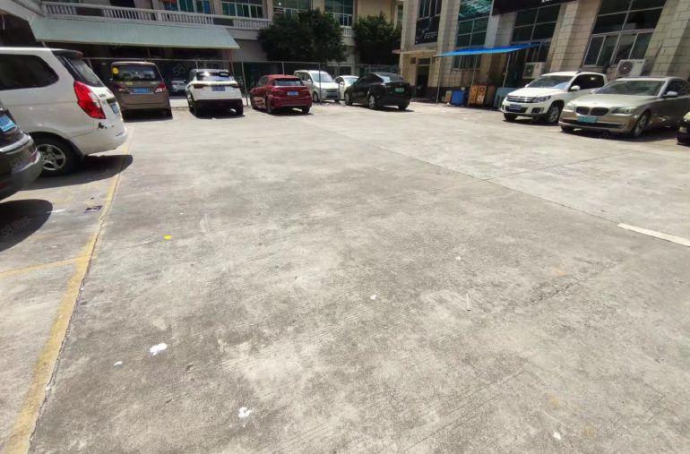 厚街镇新出厂房原房东 独院厂房一场层900平方带独立办公室