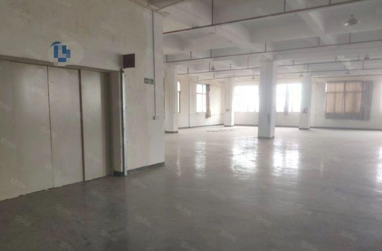 厚街新出楼上1100平低价工业厂房出租厂房仓库出租，水电齐全