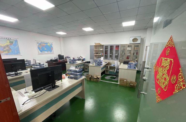 厚街整层2300方精装修厂房出租