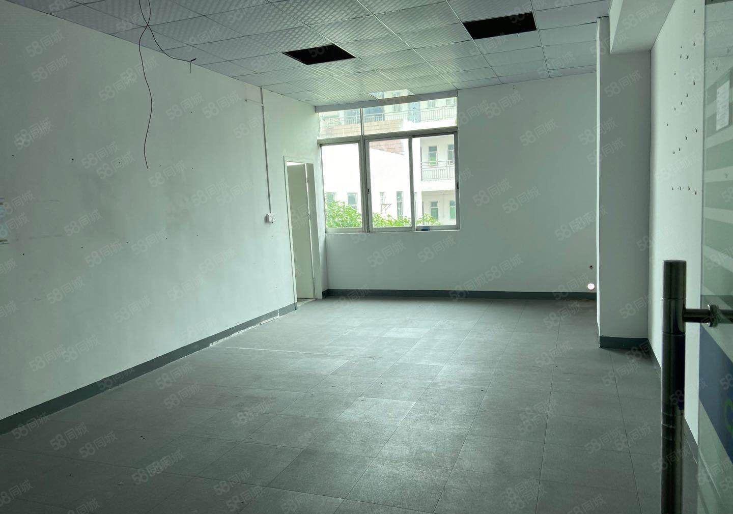 厚街溪头原房东1300平厂房出租精装修水电齐全