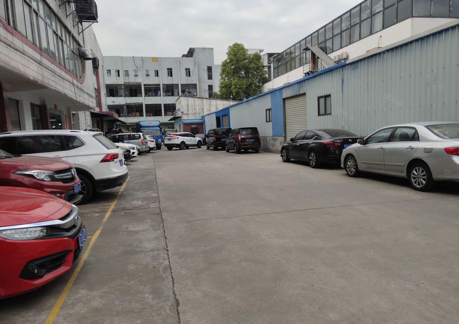 厚街宝屯村靠三屯一楼5米高580平厂房出租 园区空地大