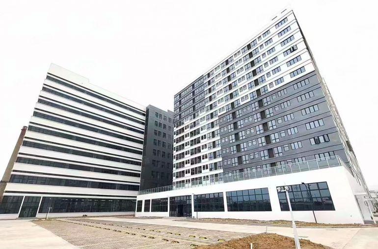 厚街镇1000平方红本厂房出租精装修带消费喷淋可分租