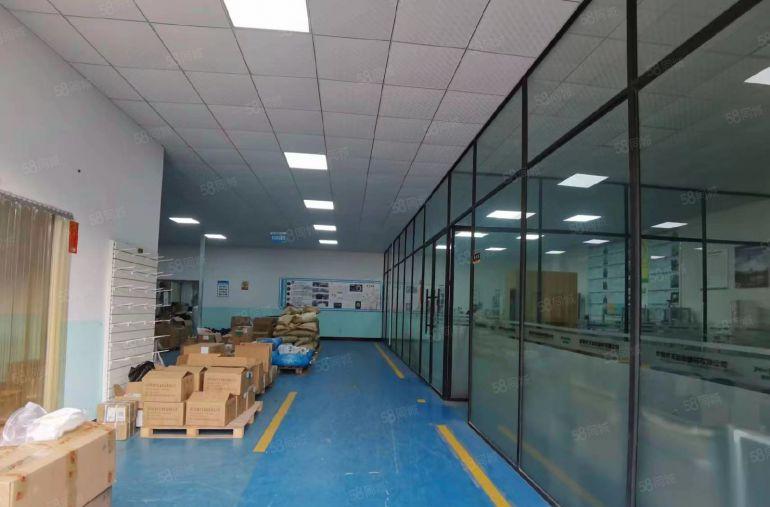 厚街原房东独门独院标准厂房出租，8200平米，现成装修