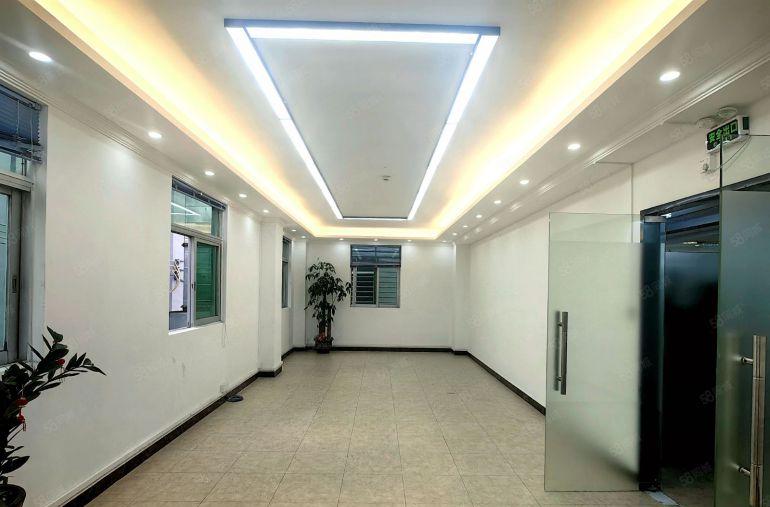 厚街 独栋办公楼 豪华装修 1080平方 带家具中央空调