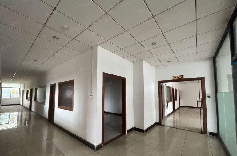 原房东厚街1800平米一楼独门独院精装修厂房出租水电齐全