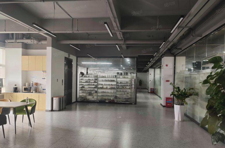 厚街镇（花园式厂房）一楼二楼各2100方厂房合适电子 注塑