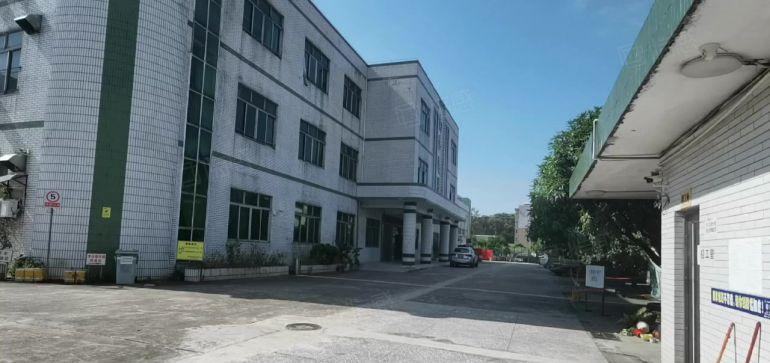 8元楼上带装修厂房仓库出售，适合电子线材电商贸易服装鞋材手袋