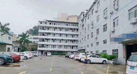 凤岗油甘埔新空出带装修楼上厂房1680出租，带无尘车间