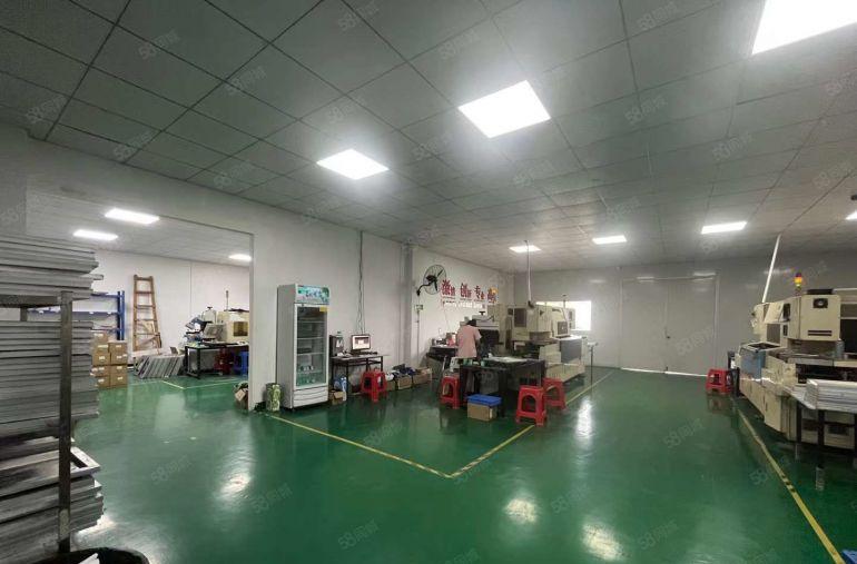 塘厦平山外环高速口，精装修厂房800平出租13元水电全拎包入