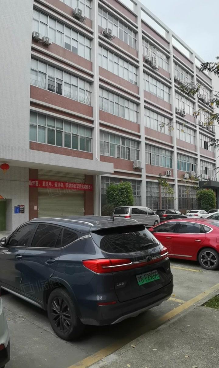 塘厦科苑城新出楼上2000平方无尘车间厂房出租水电齐全有红本