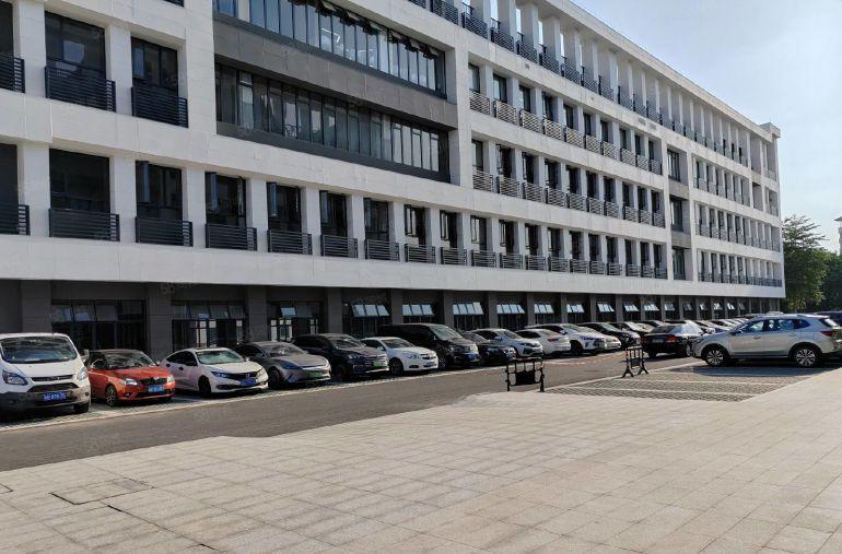 独门独院9块仓库出租塘厦厂房出租1万5千平原房东厂房出租独院