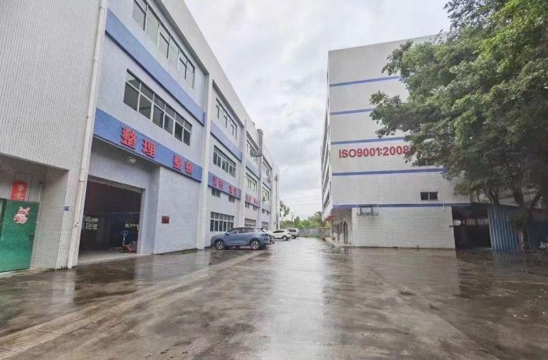 塘厦石潭埔工业区楼上1200平厂房出租，现在装修，