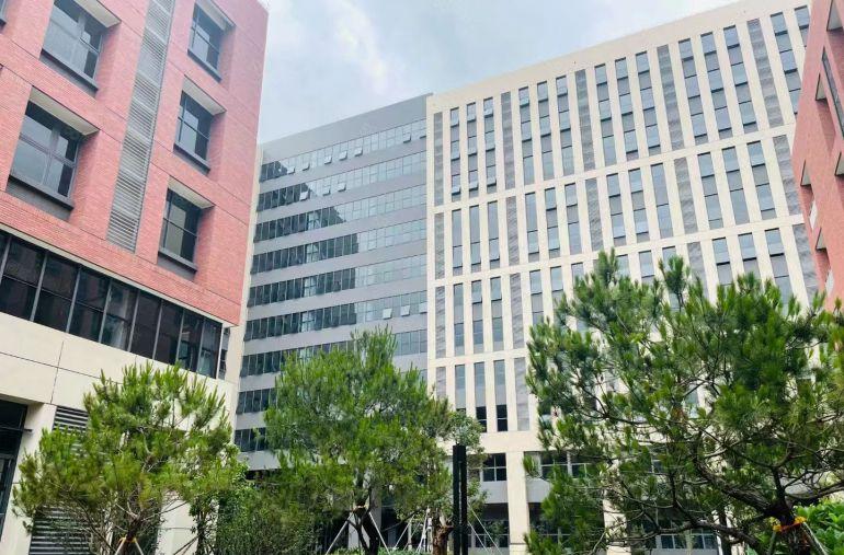 一房东独栋企业总部高大上8000平~1万平红本厂房仓库出租