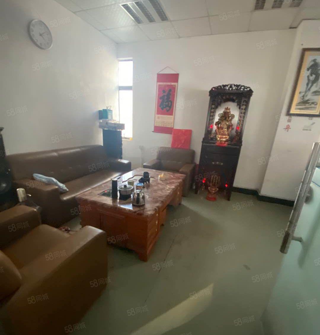 塘厦清湖头标准1楼630平方实际面积带装修厂房出租