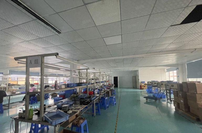 塘厦莲湖新空三楼洁净厂房1050平，配套装修办公水电拎包入