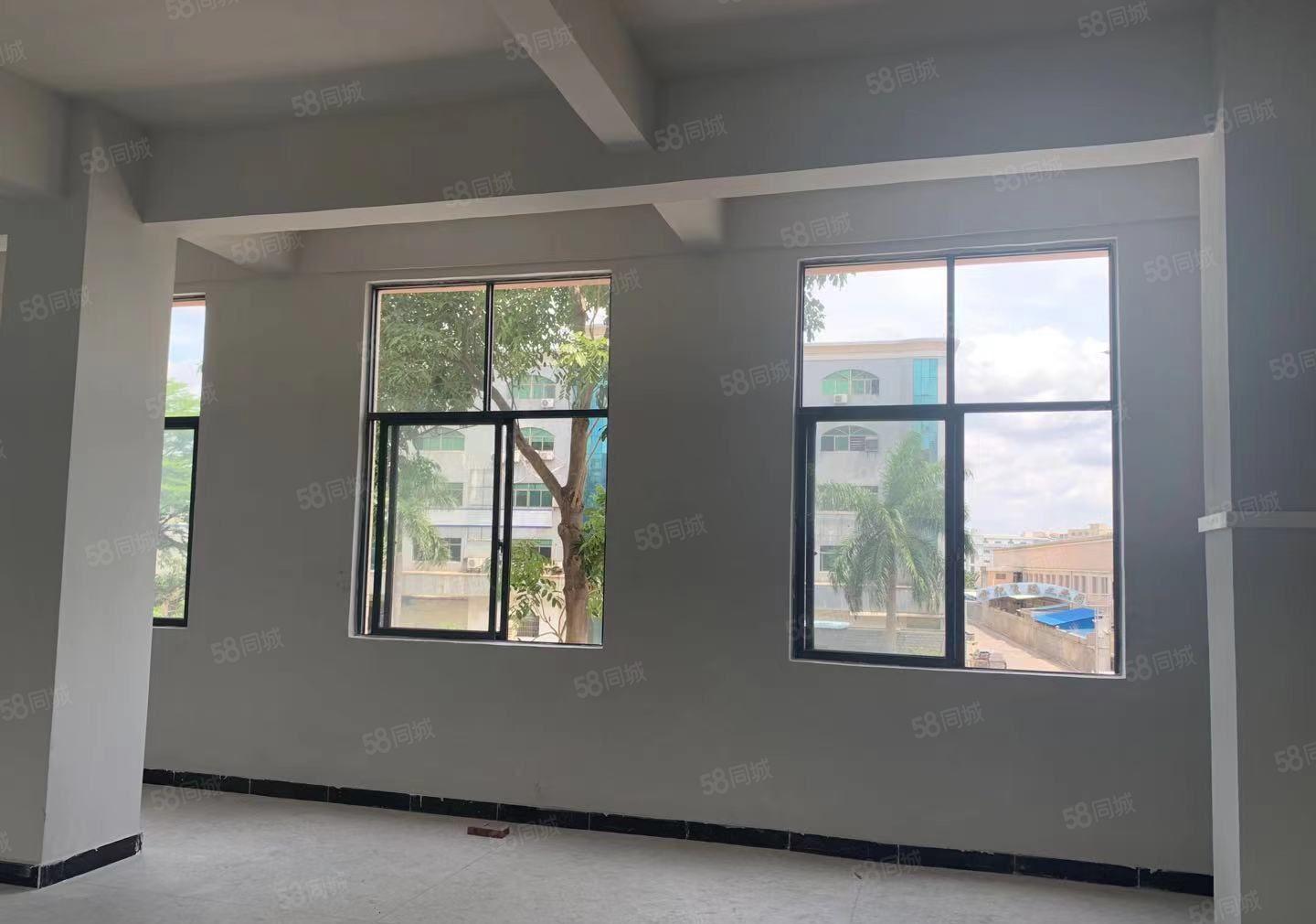 出租塘厦蛟乙塘厂房500平现成装修，院子空地