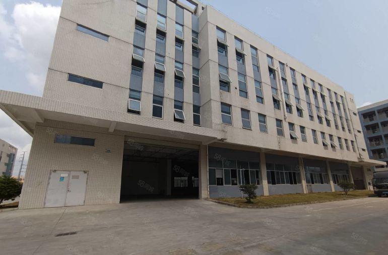 特价15.8的厂房 高速口楼上面积3000平  形象好