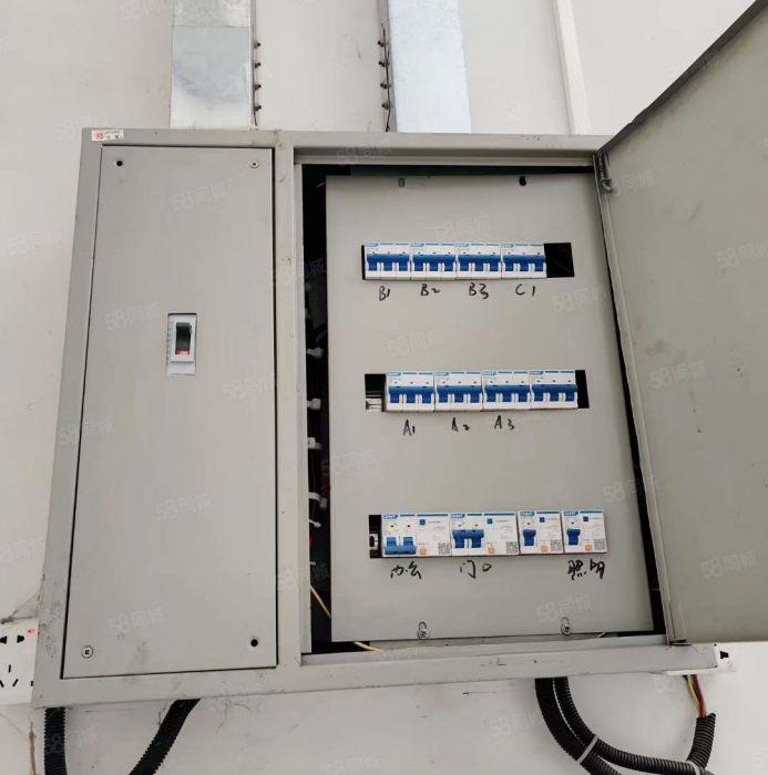 塘厦莆心湖标准一楼1000平出租，园区空地大，水电主线到车间