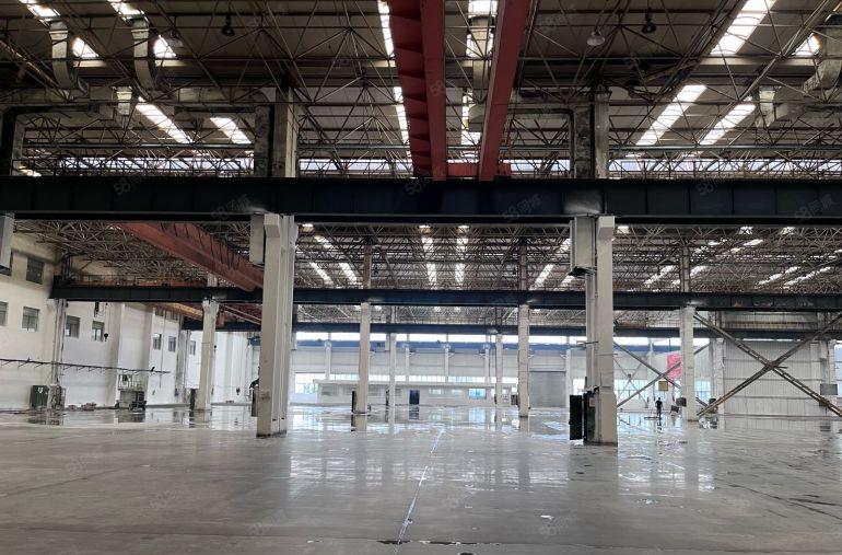 高度14米，东莞塘厦带红本单一层钢结构厂房低价出租