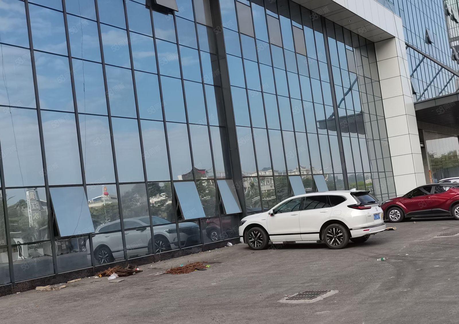 电商客户仓库客户看过来单层13000平米5部电梯全新带喷淋