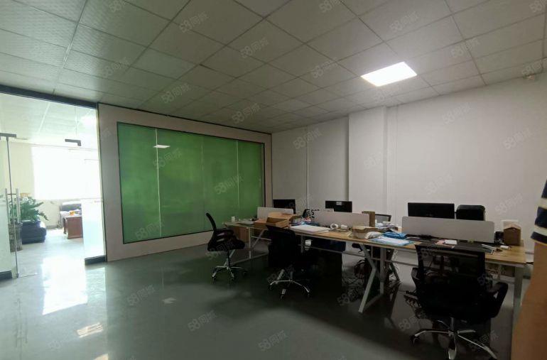 塘厦石鼓新出楼上厂房550平部分无尘车间，价格优惠出租！