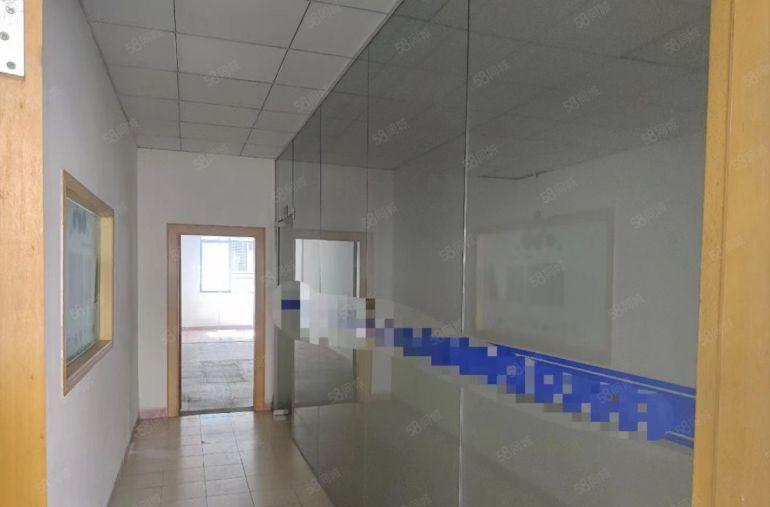 塘厦莲湖村二楼836平方招租带装修