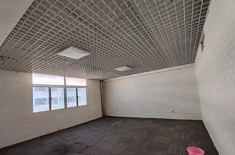 塘厦新空楼上1680平实际面积，现成办公室装修仓库厂房出租