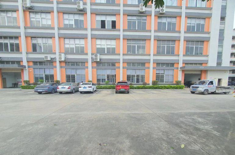 塘厦石鼓原房东红本厂房独门独院一楼1500平实际面积租6米高