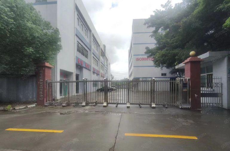 塘厦莲湖新空出精装修厂房，无转让费，，实际面积12块