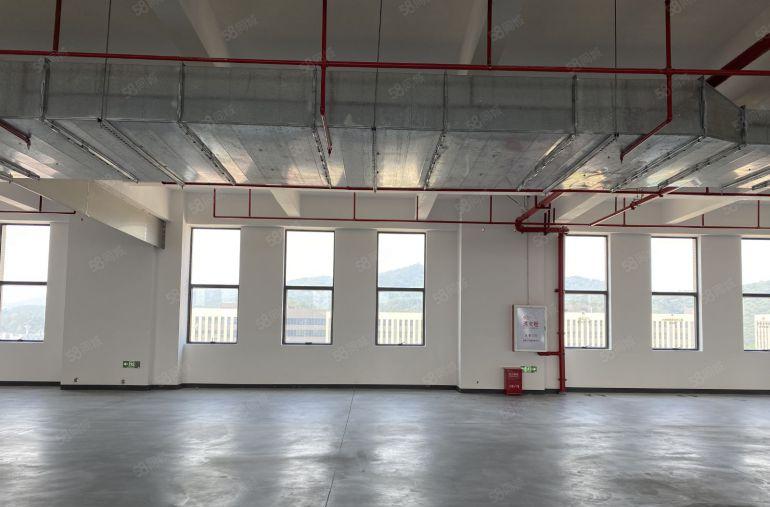 全新红本厂房招租，业主直租可办环评，高速口，配套齐全环境好