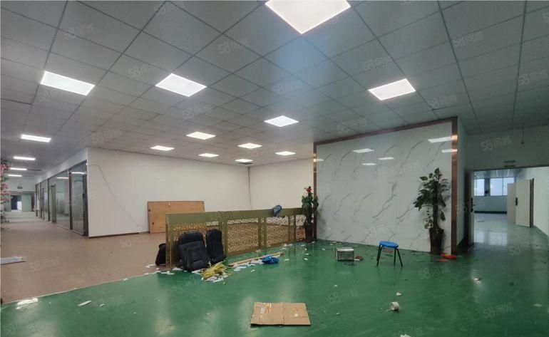 500起分原房东塘厦标准厂房实际面积出租，现成装修 近高速口