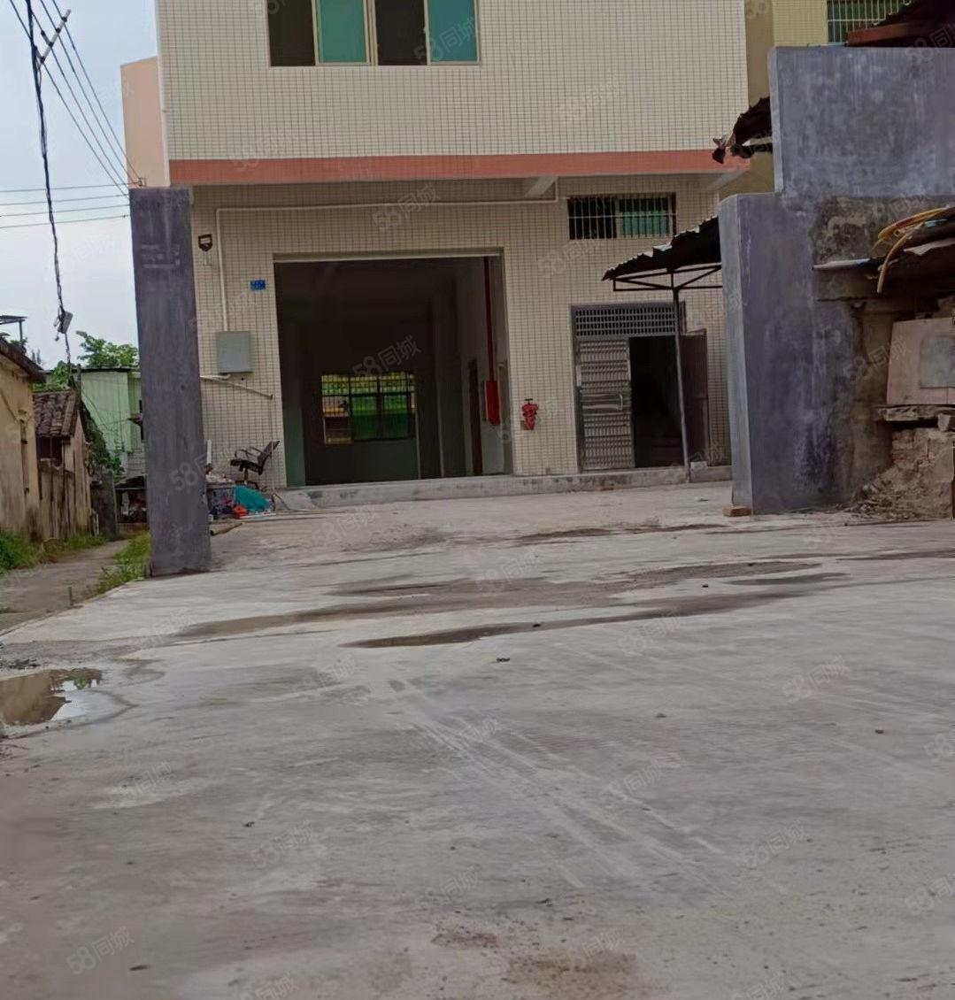 打包价5000元！塘厦清湖头标准3楼厂房298平米出租