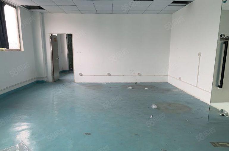 塘厦石马近深圳楼上500平实际面积，现成办公室装修厂房出租