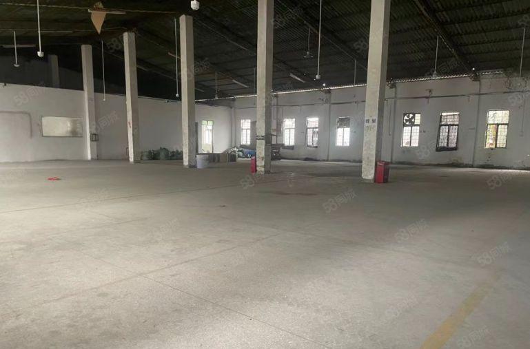 塘厦石潭布钢构独院3200平出租，大小可分租高度6米合同5年