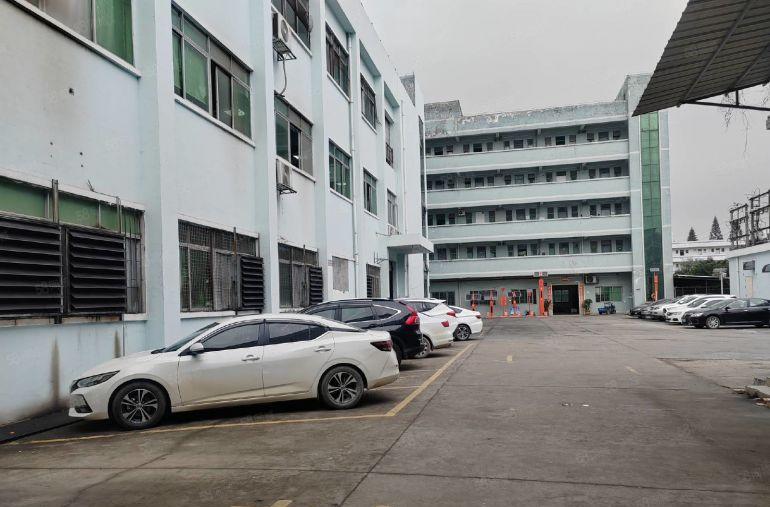 塘厦科苑城12元出租标准厂房一楼1200平方米五金加工