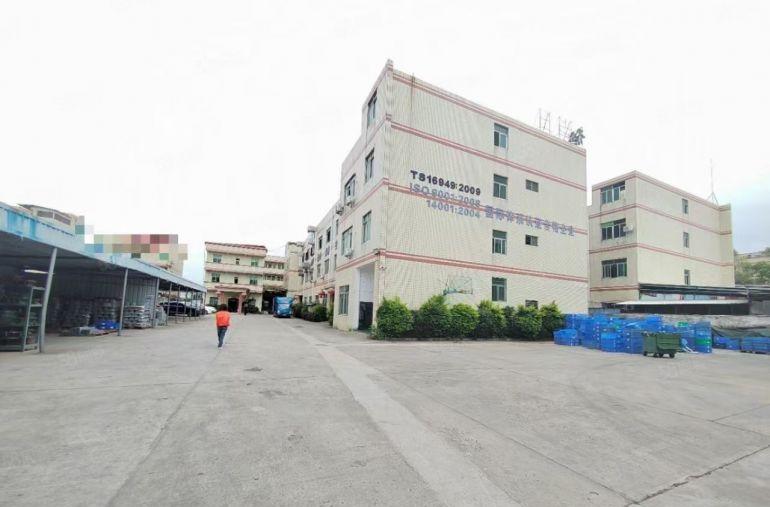 塘厦外环高速旁2500平无尘车间无装让费低价出租