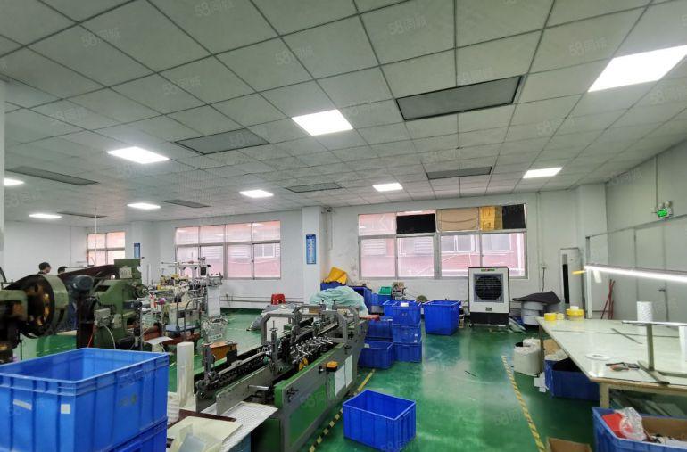 塘厦石鼓新空2楼精装修厂房出租，电梯水电现成，带部分无尘车间