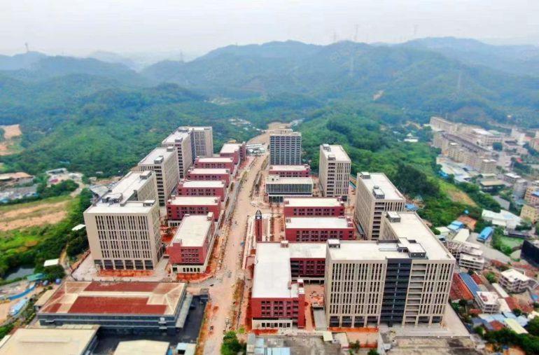 塘厦全新工业园独栋厂房8000平方！无公摊！形象高端大气