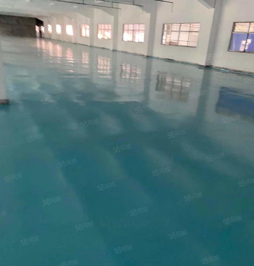 塘厦石鼓楼上标准厂房2600平大小可分租，消防喷淋，现成装修