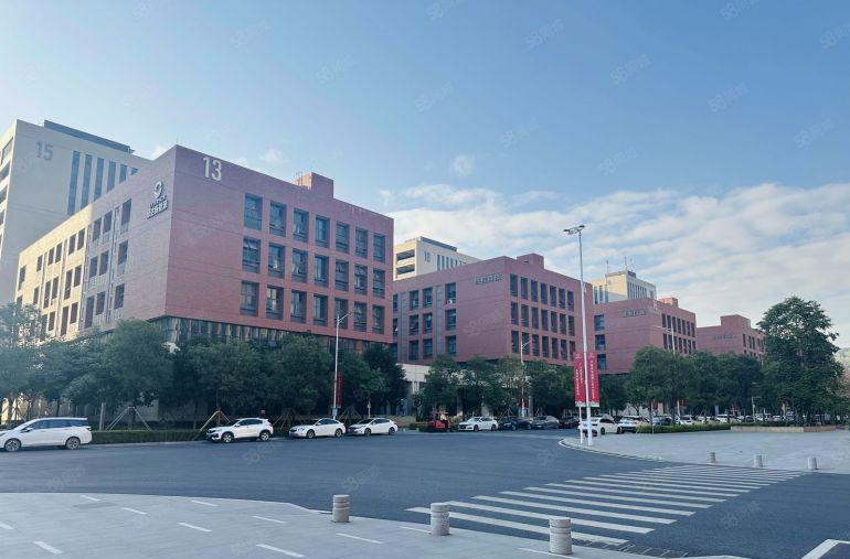 塘厦独栋8000平！一楼楼上1000至5000平独院厂房出租