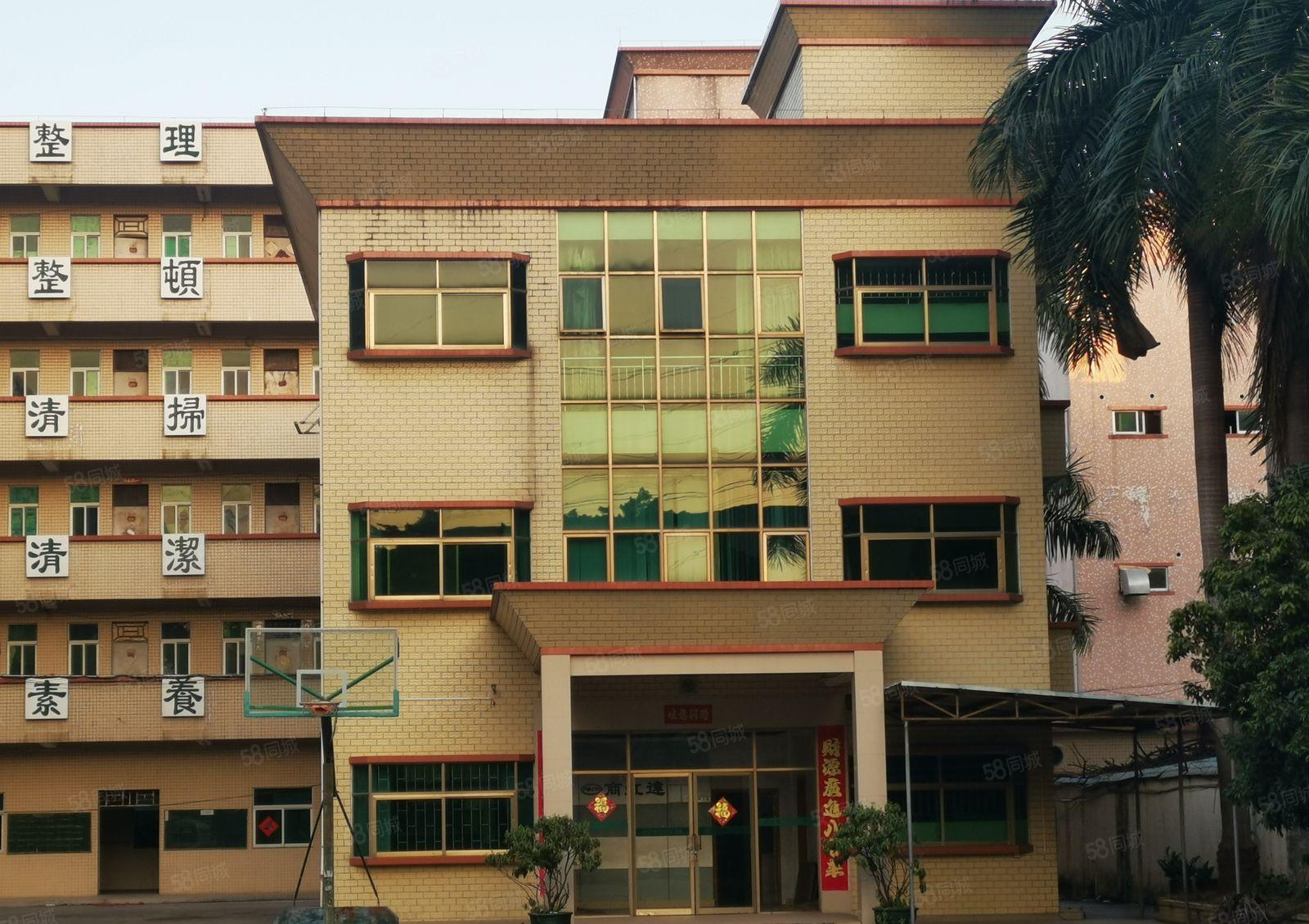 塘厦高速口，8200平独院厂房，18万每月