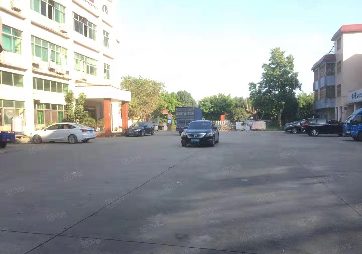 厂房形象好 距离高速2公里 原房东实际面积2200平厂房直租