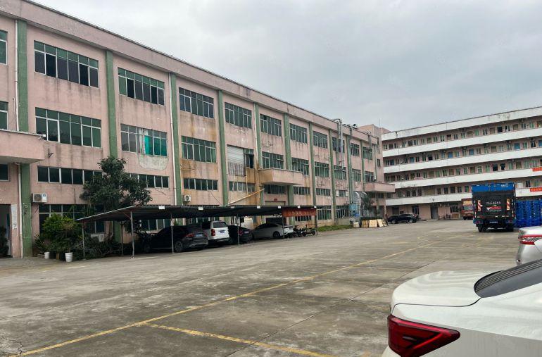 塘厦新空出原房东厂房精装修一二楼各1200平米，可分层租