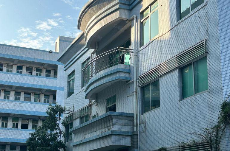 塘厦 原房东 独门独院 厂房出租6800平方无公摊