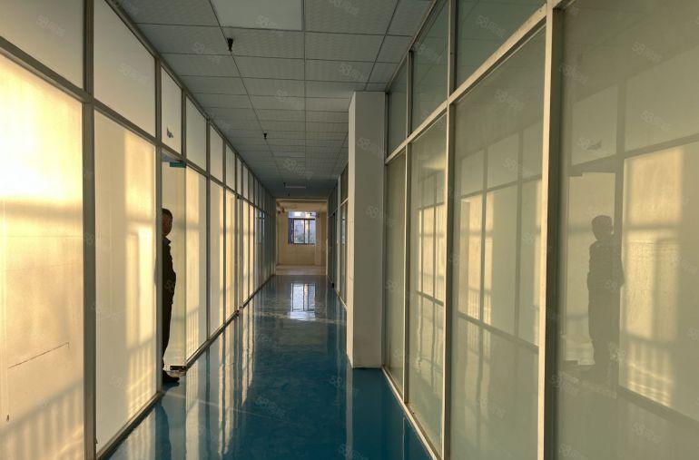 塘厦精装写字楼可看湖适合电子电商贸易办公研发行业1200平