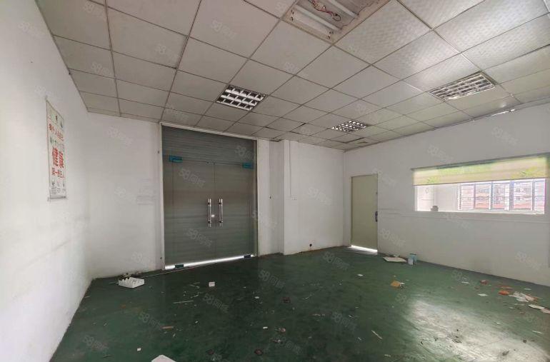 塘厦林村附近标准厂房楼上580平现成装修，