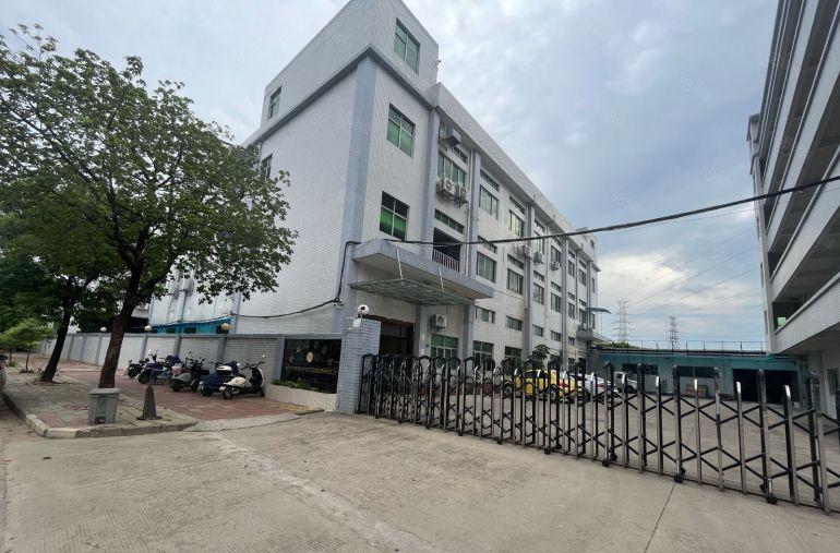 塘厦镇外环高速楼上2000平米电商物流仓库厂房出租可分租