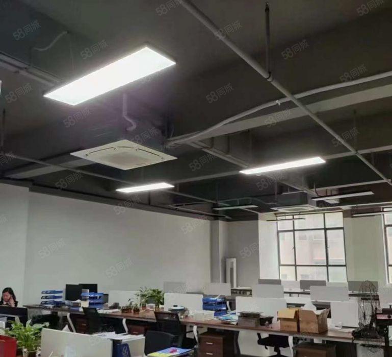 塘厦沙湖工业园3楼680平厂房出租，有现成办公室装修，拎包即